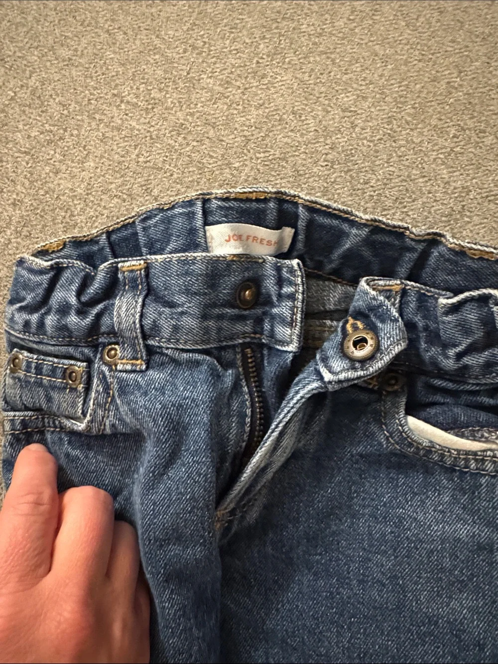 5/$15- Boy’s outfit size 4t - Picture 3 of 3